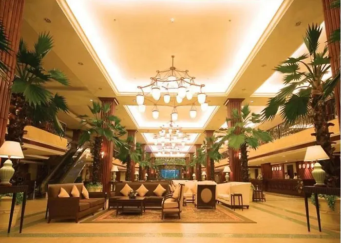 Phuket Graceland And SpaSpa Hotel